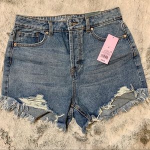 NWT - Wild Fable High Rise Frayed Hem Jean Shorts
